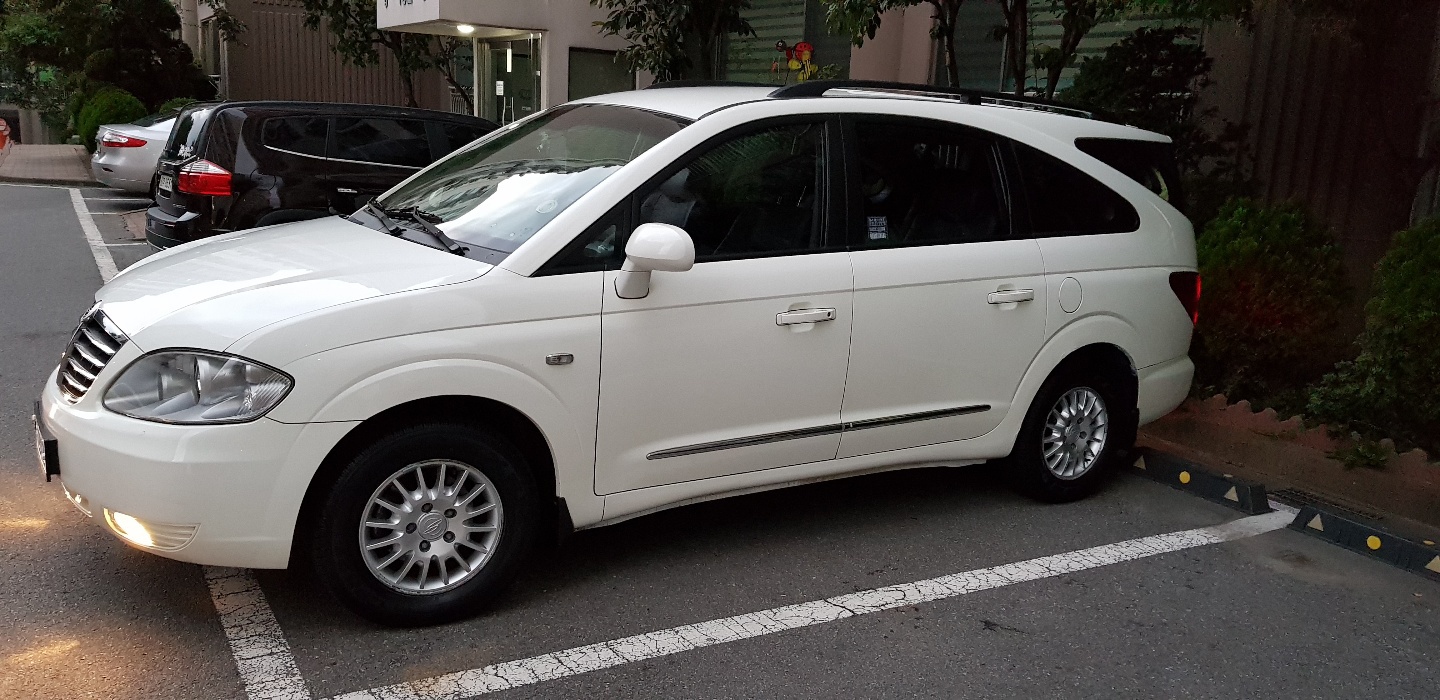 쌍용 뉴 로디우스 11인승 RD400 2WD