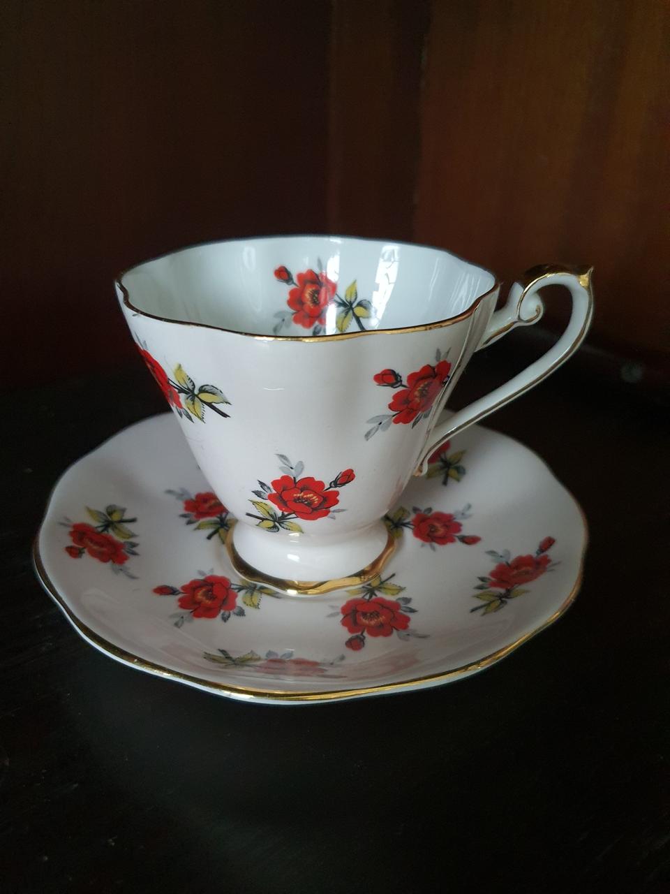 로얄스텐다드 앤틱 찻잔