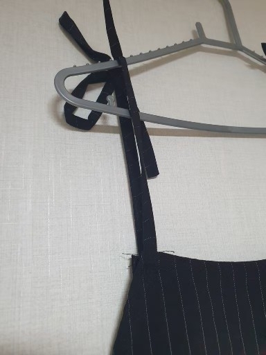 네이비 스티치 어깨리본 원피스