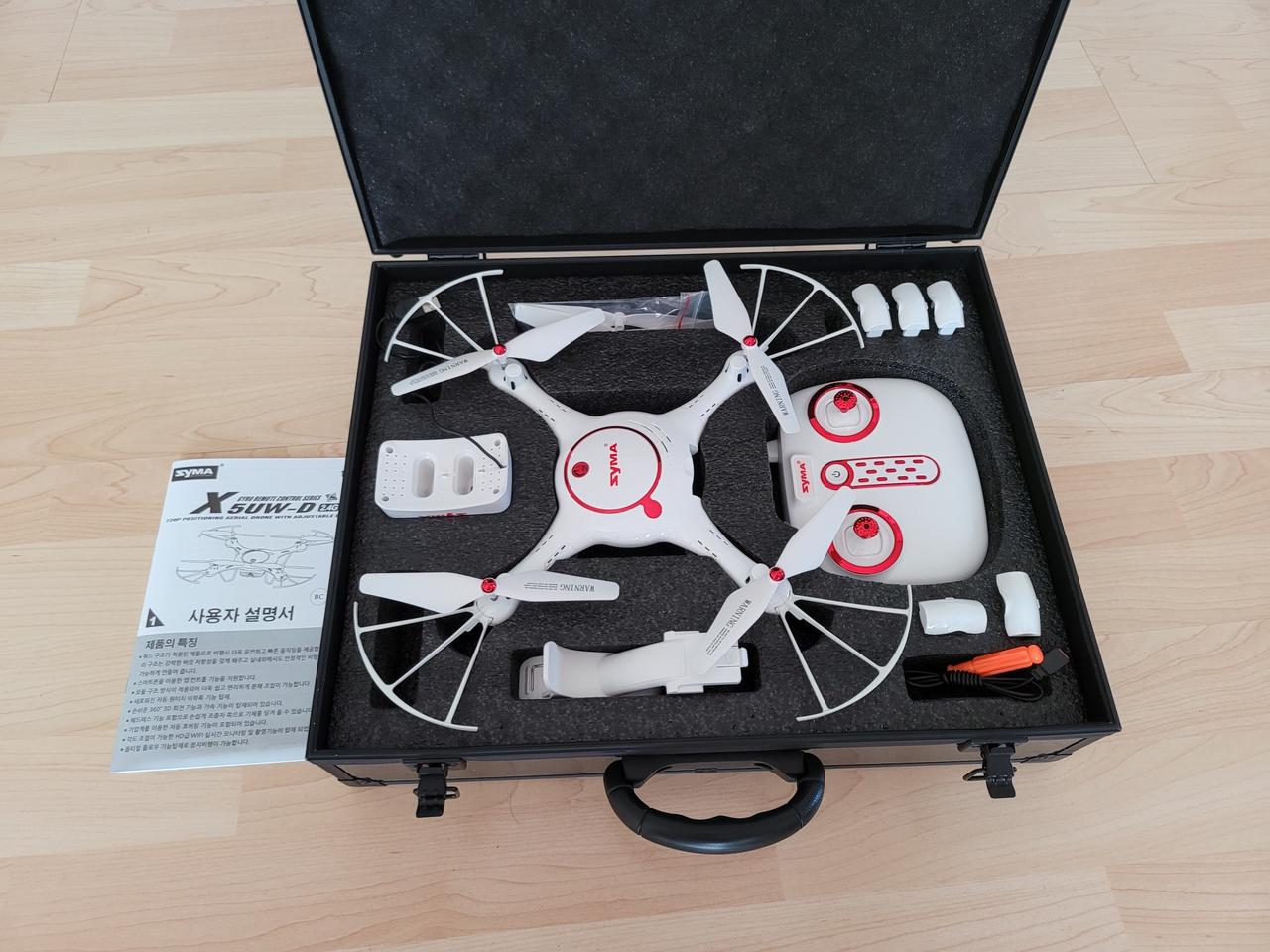 시마 X5UW-D(카메라+광센서) 드론 팝니다.