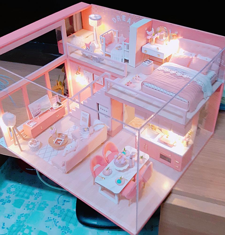 오렌지 핑크 엔젤 미니어처 하우스