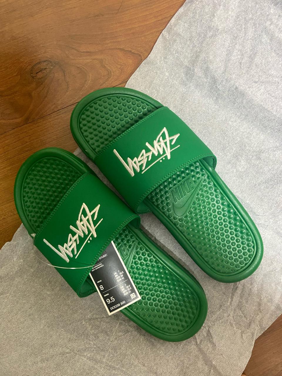 나이키 스투시 베나시 슬리퍼 그린 260