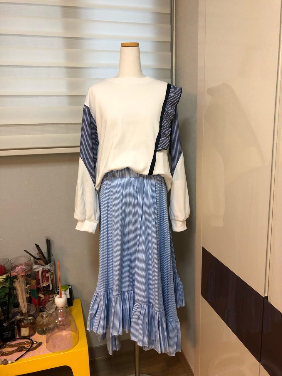 밀 스튜디오 스커트