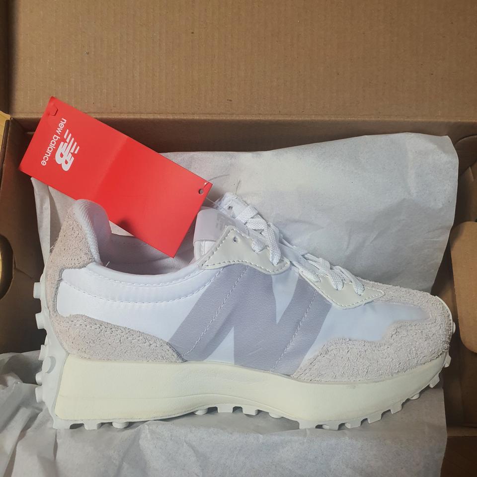 뉴발란스 327 문빔/씨솔트/퍼플/블랙/고스트 판매합니다