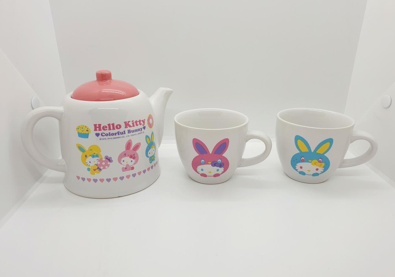 바니 키티 티포트와 머그세트
