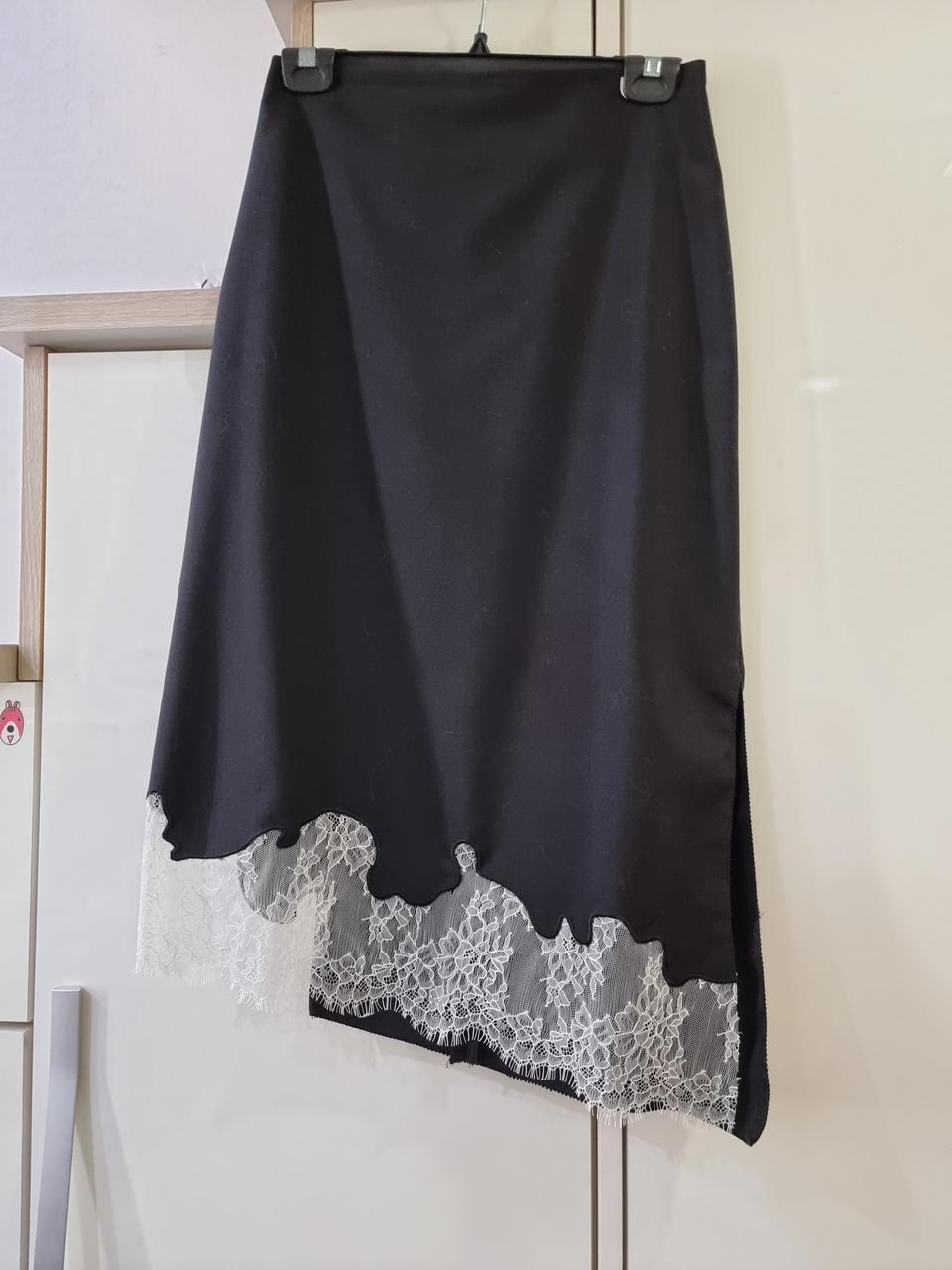 레이스언발란 옆트임스커트