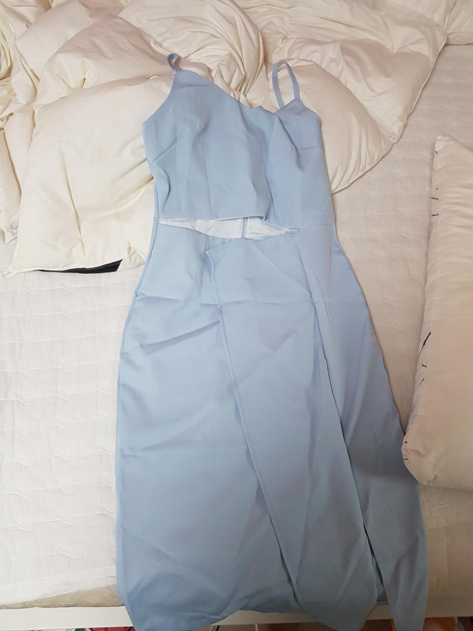 앞트임 원피스 새것