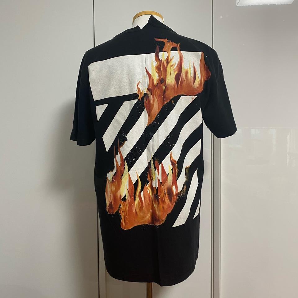 오프화이트 파이어 핸드 애로우 반팔 티셔츠