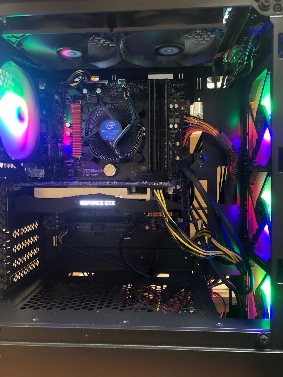 데스크탑 pc i5-7400 32 ssd240 gtx950 등등