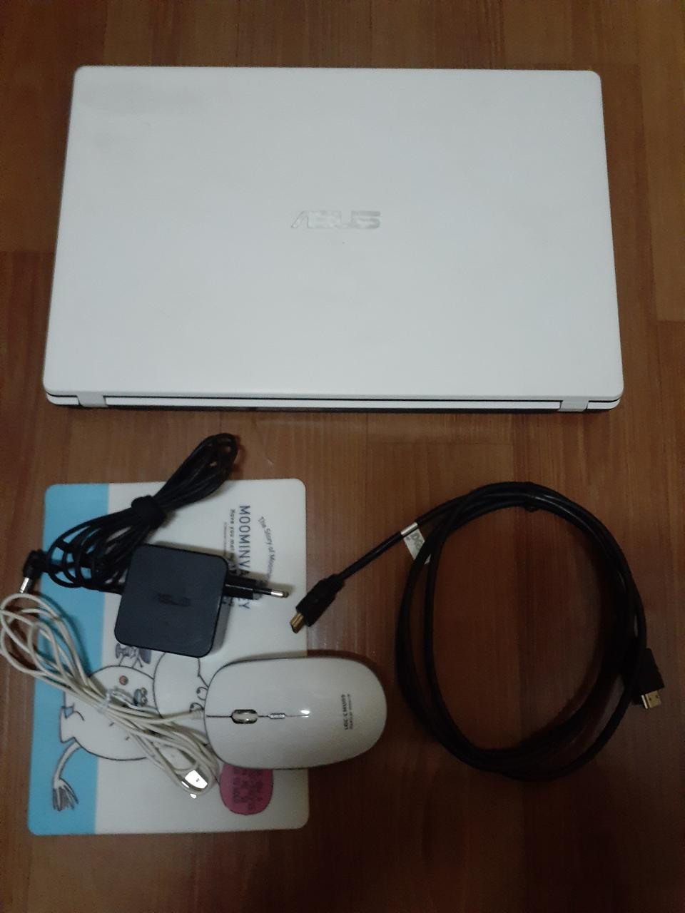 ASUS 아수스 15인치 노트북 팝니다