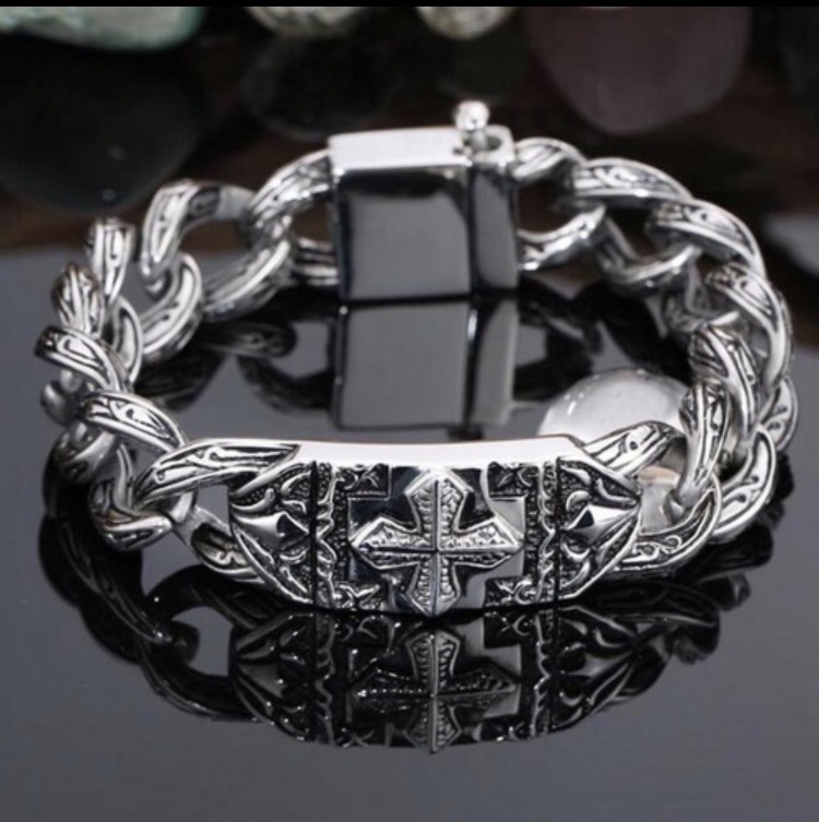 명품 남자 스틸 팔찌(편집샵 제품)