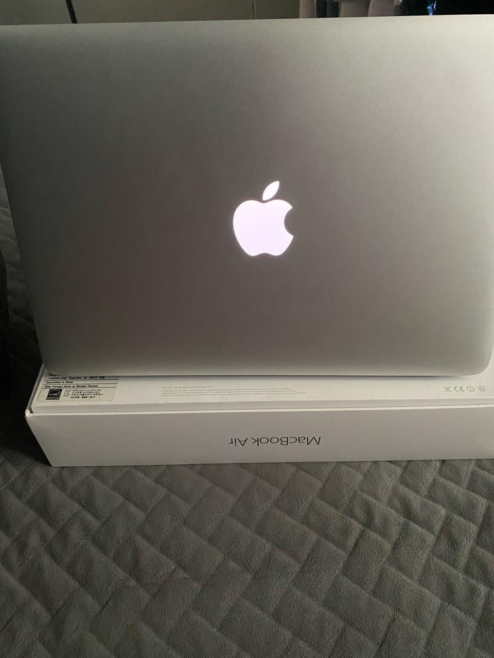 맥북에어 2017 13인치 256GB