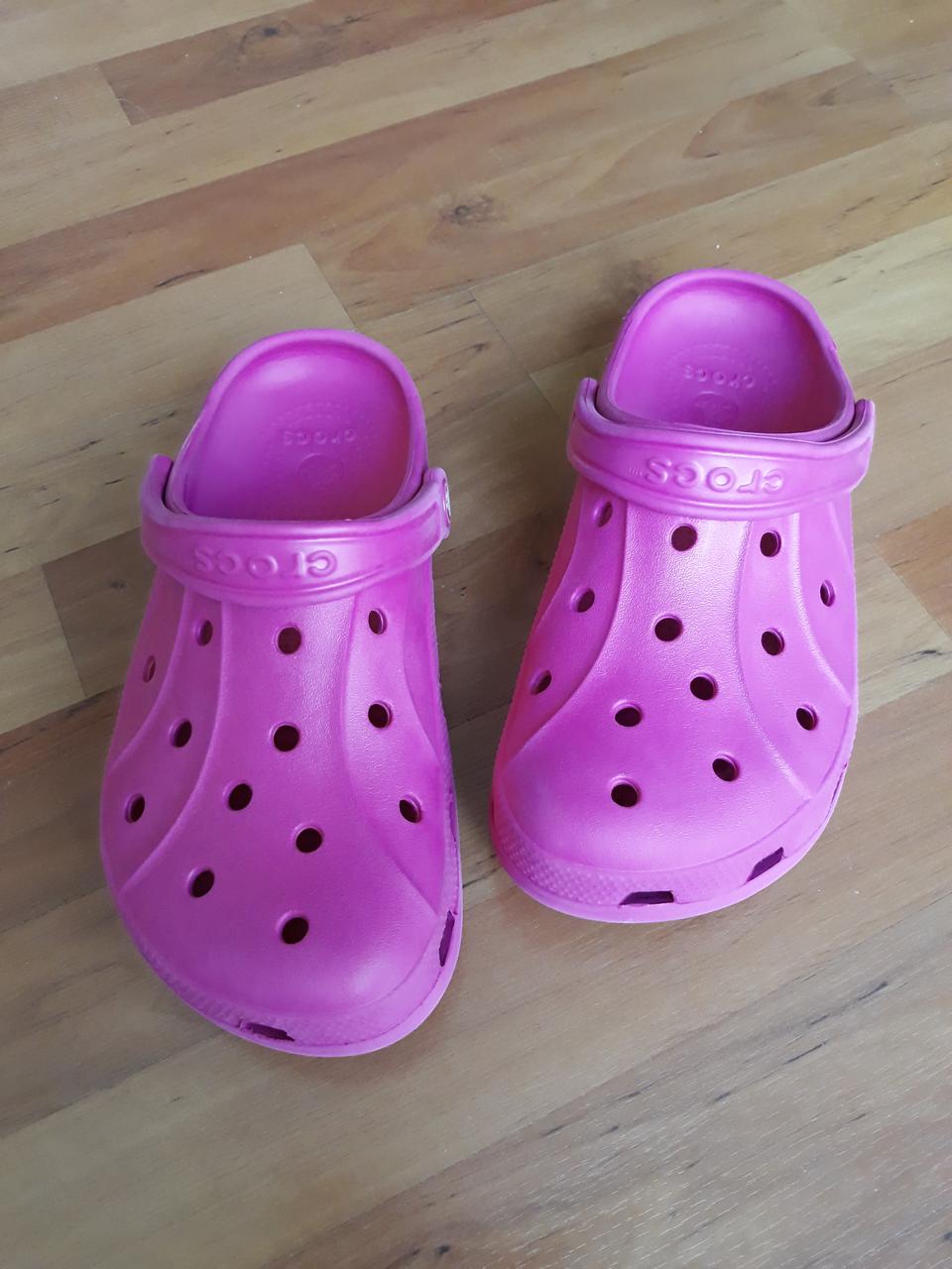 크록스  바야 w8(250mm)