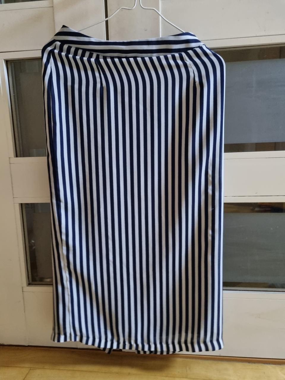 (1번착용) 스커트 치마 스트라이프 줄무늬 롱스커트 미디치마