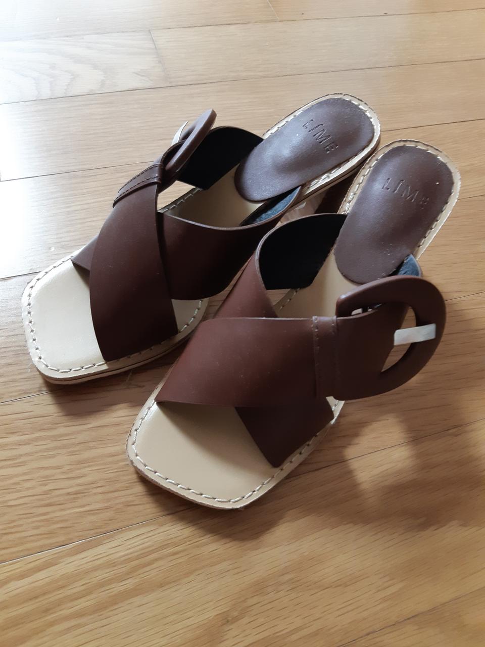 새상품)LIME  슬리퍼