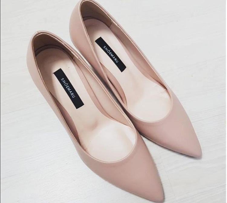 슈마루 스틸레토힐 핑크베이지 새상품 245 7cm 21000원