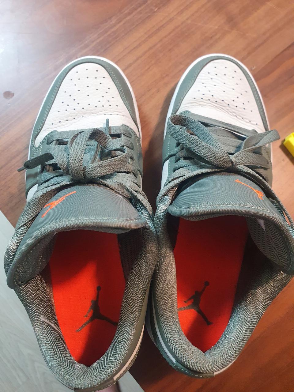 나이키 조던1 로우260