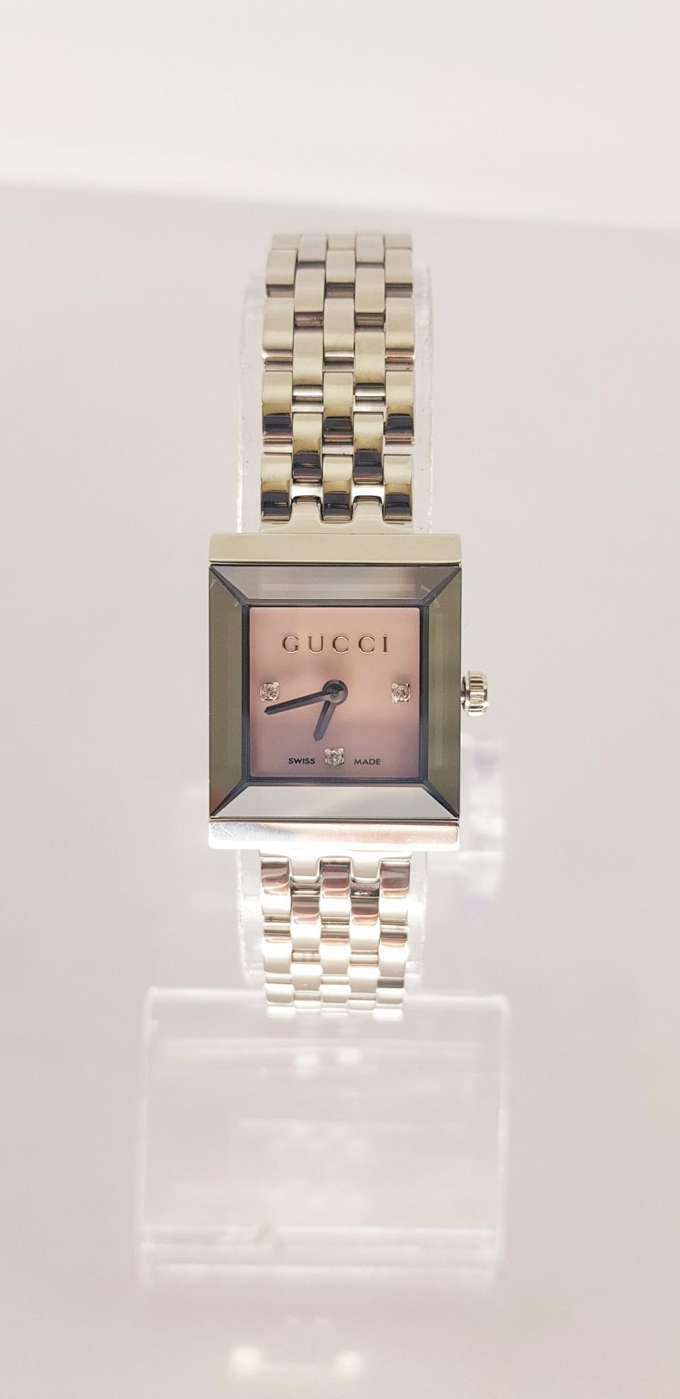 [풀박스정품]구찌 레이디스 YA128401 핑크 여성 메탈시계(상태S급)