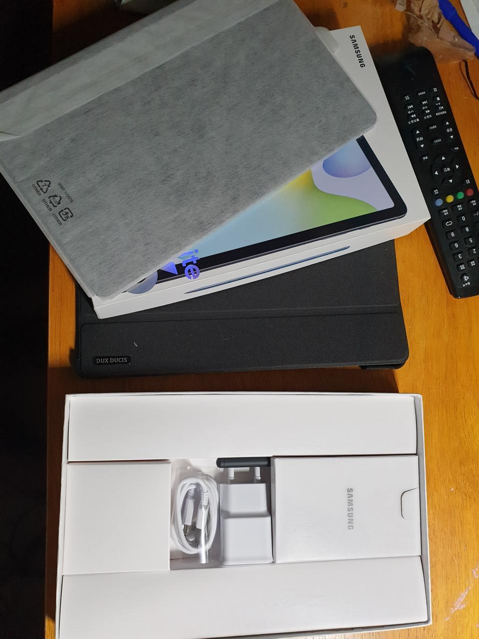 갤럭시탭 S6 Lite 64 Wifi + 강화필름+ 커버