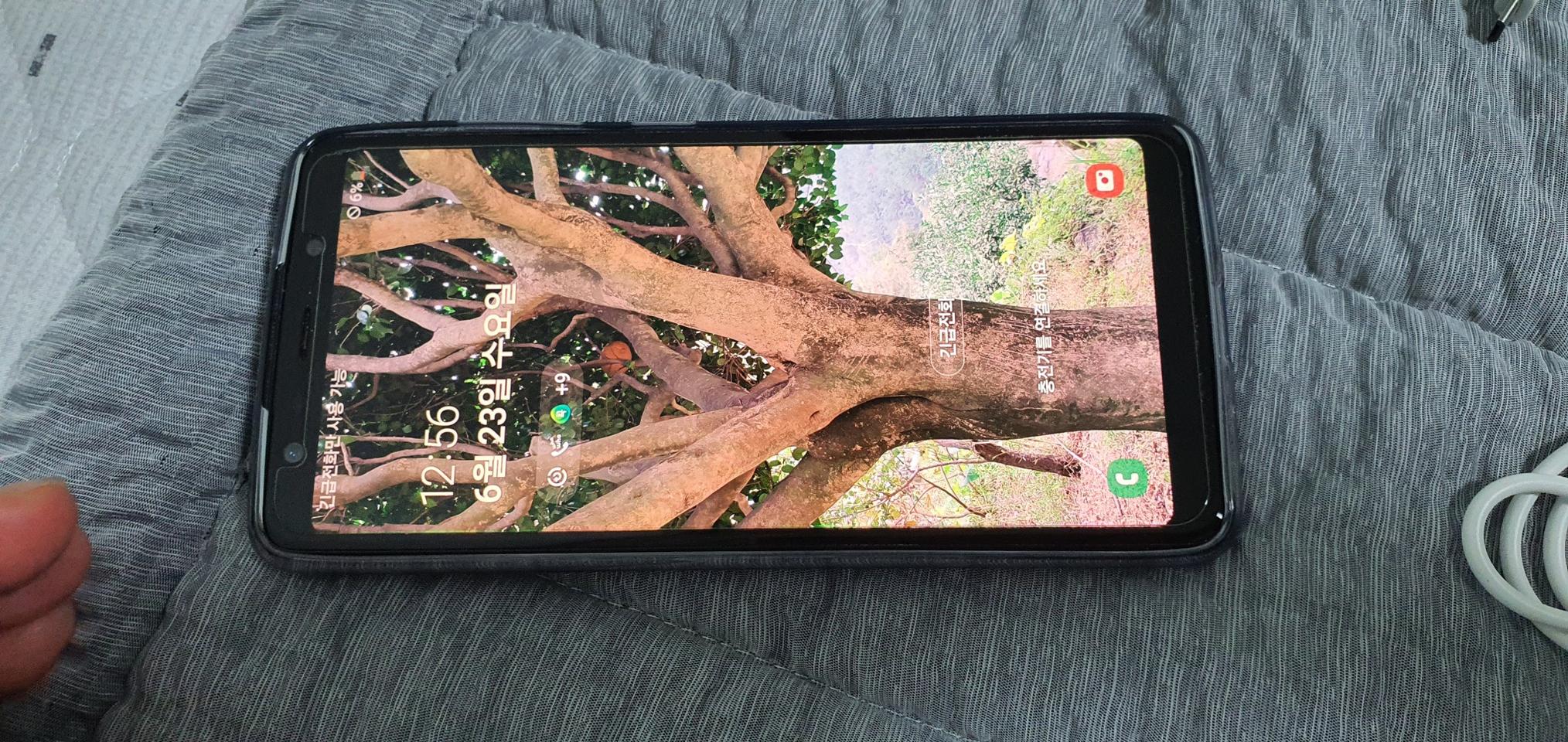 삼성 2018 A7 64g 블루