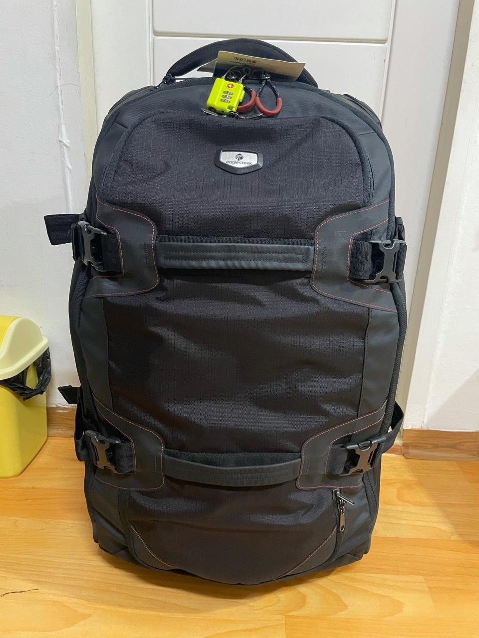 트롤리백  이글크릭 캠핑 여행 캐리어 25리터 가방