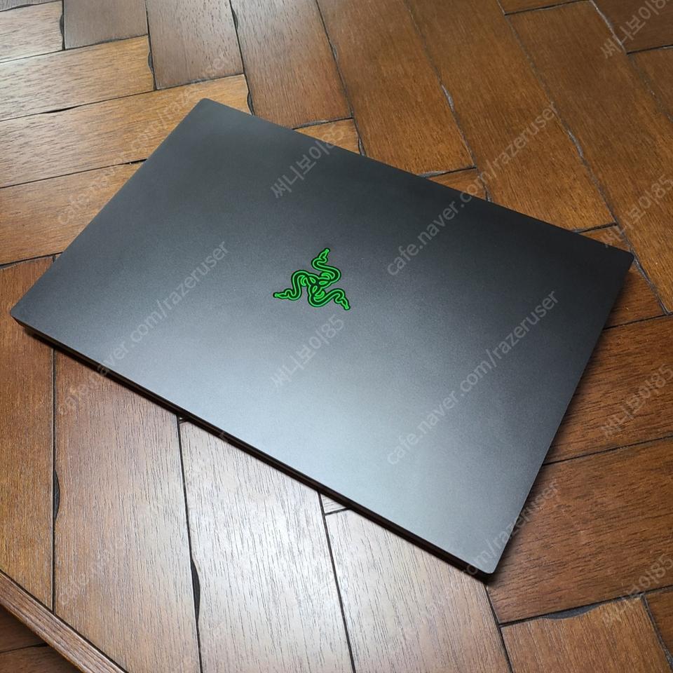 Razer blade 15 3080 240hz QHD