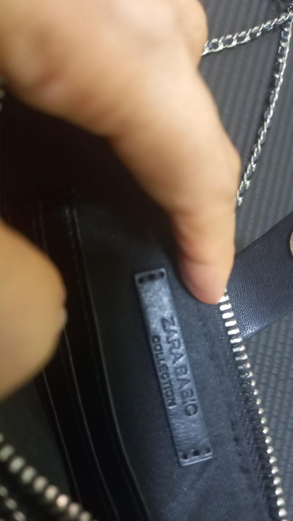 자라 스웨이드백