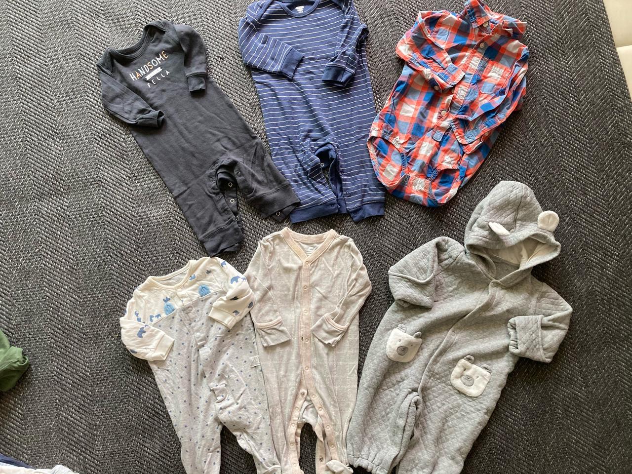 압소바우주복75 카터스 오시코시 올드네이비 바디수트