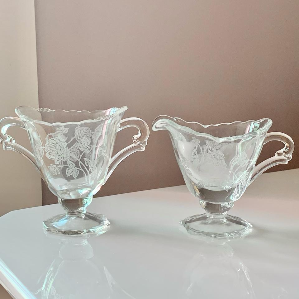 빈티지 Fostoria 엘레강트 에칭 글래스 크리스탈 슈가보울과 크리머