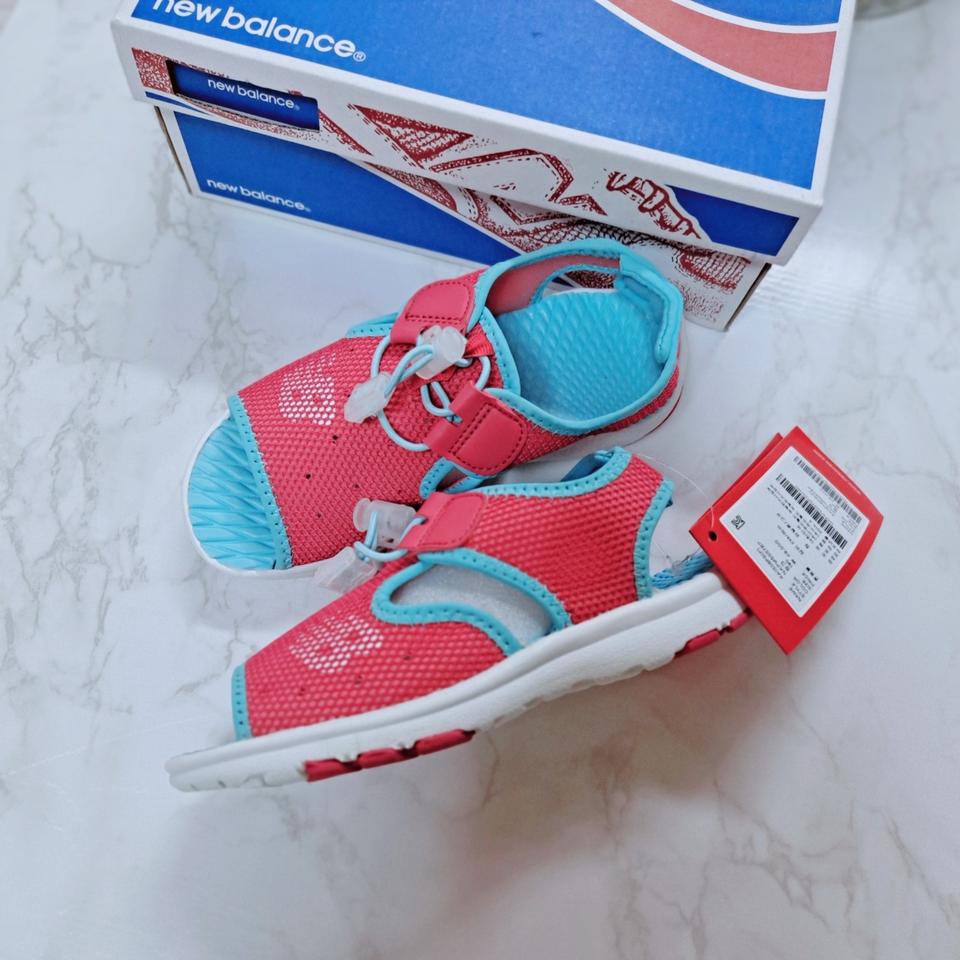 새상품 뉴발란스 아동 키즈 여아 여름 샌들 신발 190사이즈