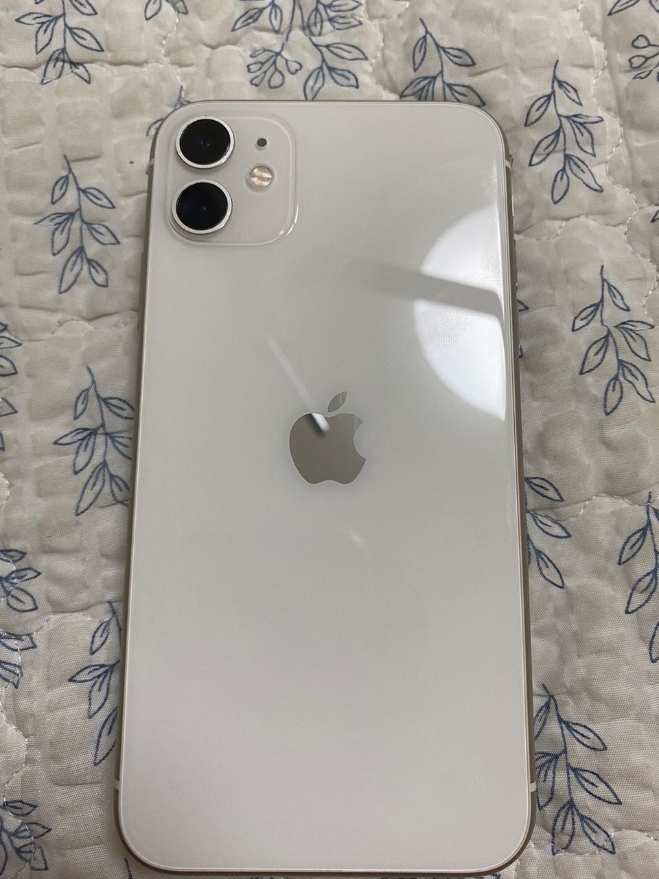 아이폰11 화이트 128G 97