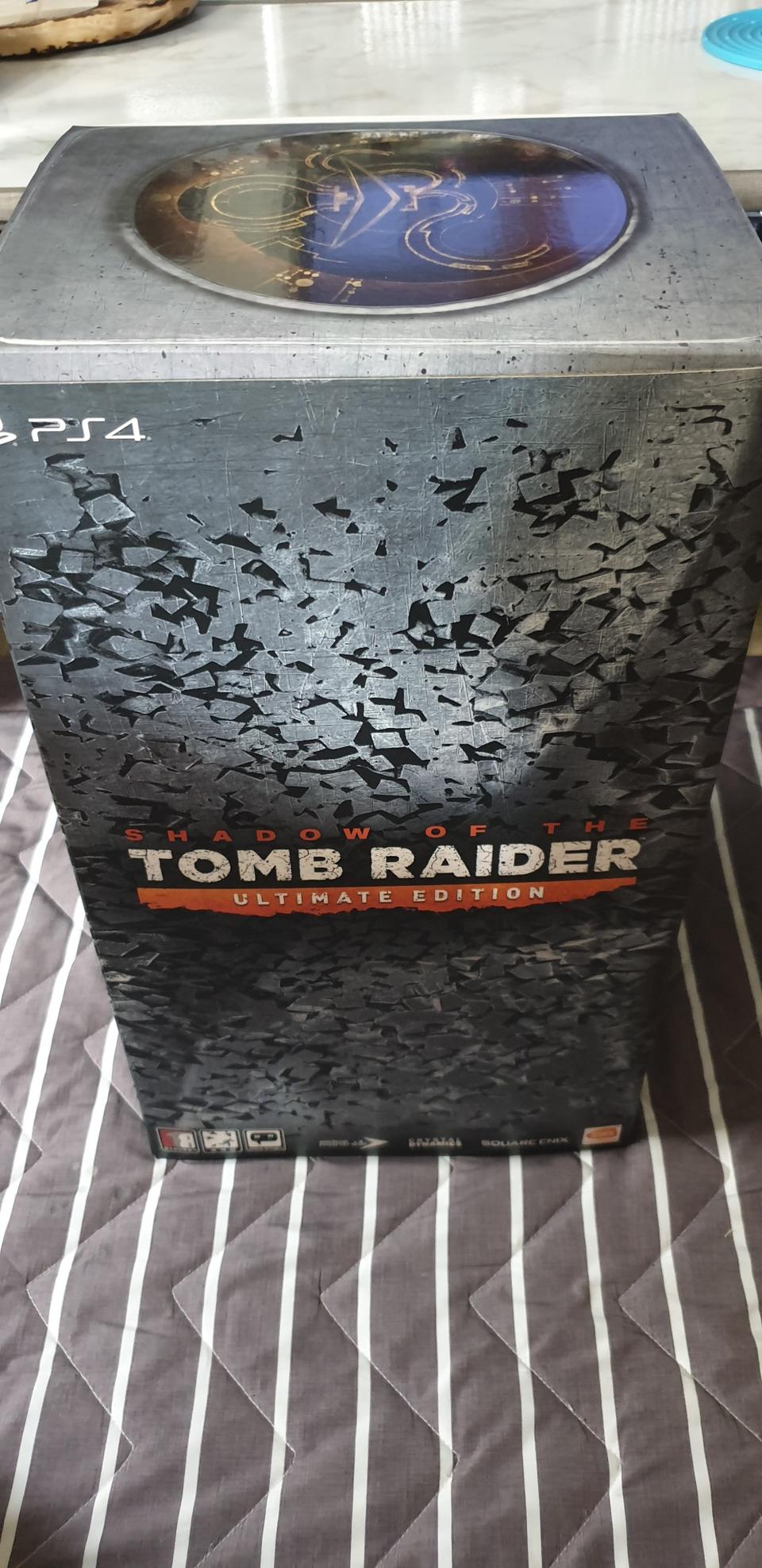 플스4  쉐도우 오브 더 툼레이더 한정 피규어세트