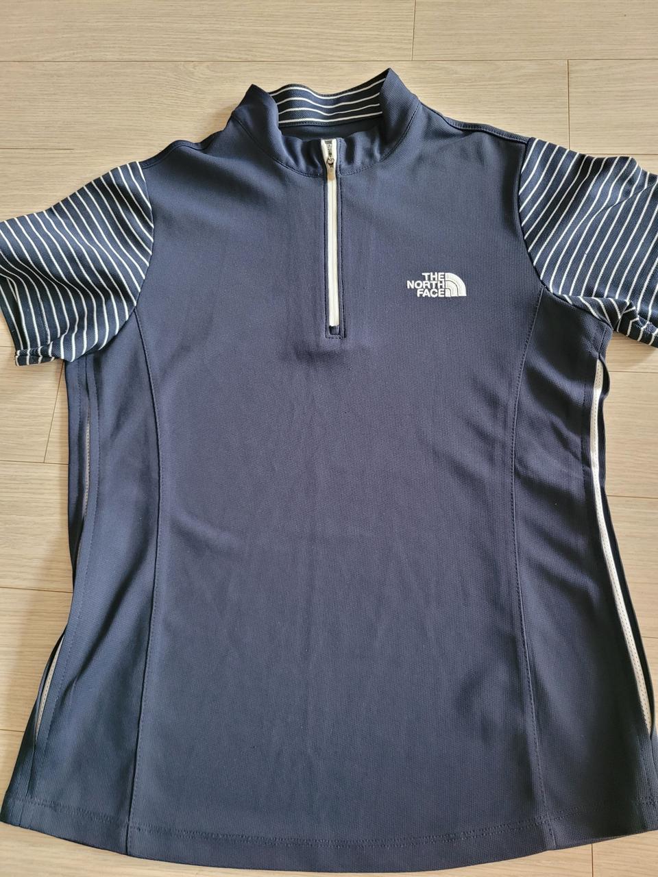 노스페이스 반팔