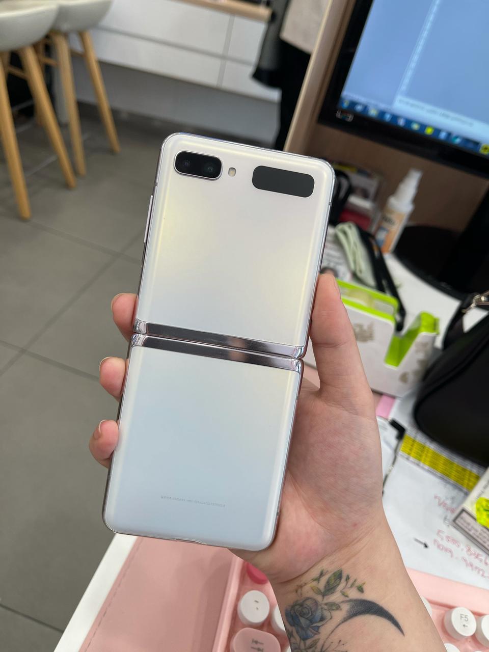 갤럭시 제트플립2 Z플립 5G 화이트