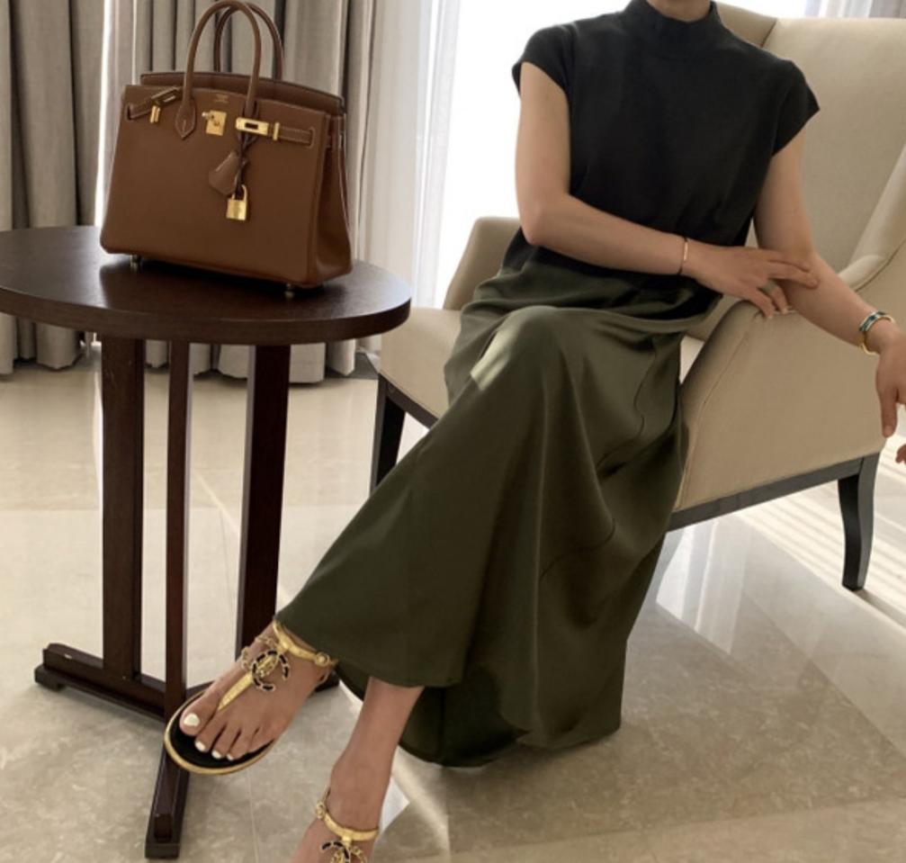 섀틴 니트 원피스