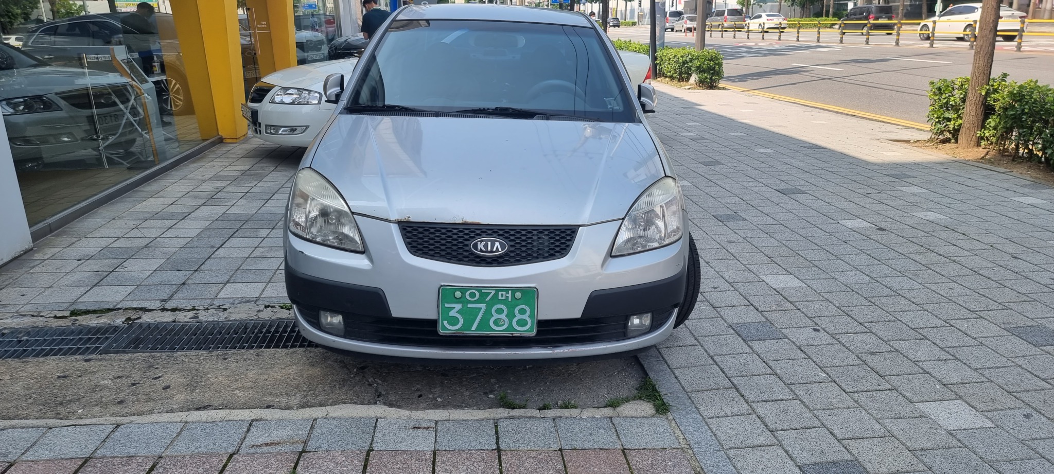 기아 뉴 프라이드 디젤 4DR 1.5 VGT SLX