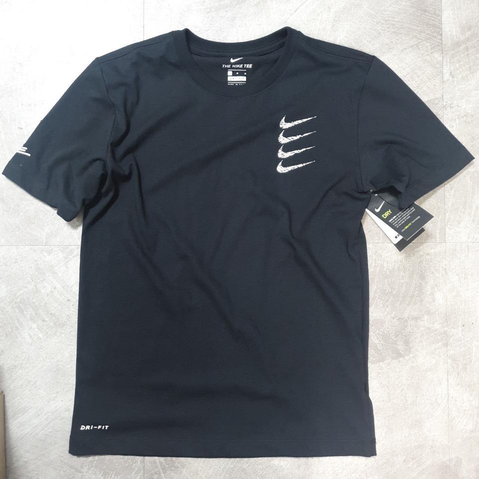 정품,새상품) 나이키 4스유시 반팔티