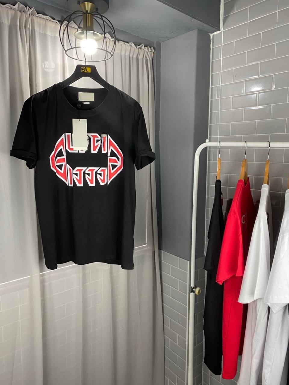 남자 명품 반팔티셔츠 라운드넥 여름티셔츠추천 당일배송