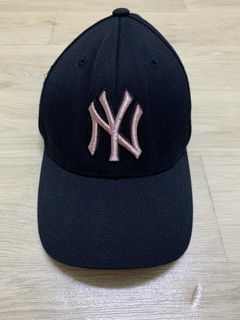 MLB 여성 모자ㅡXS사이즈(둘레 55센치)