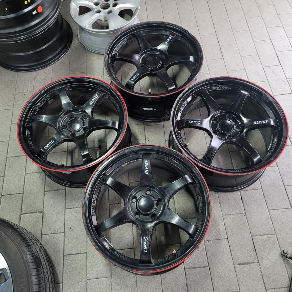 타입C18인치 레드림 18인치 중고 사제휠 팝니다