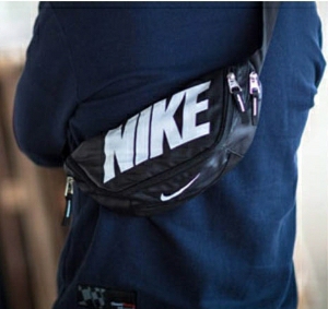 미사용 새제품 [남,여성공용] 나이키 후디 웨이스트백 판매해요 ~
