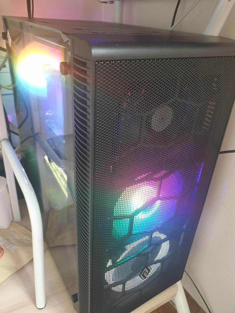 i7-11700k 게이밍 컴퓨터 본체