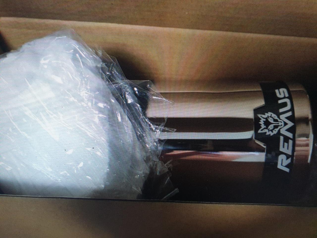 렉서스 is250 배기 REMUS 머플러팁 (외경89MM 내경63MM)