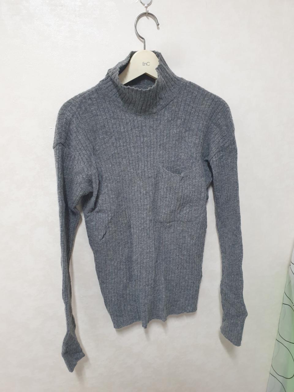 반폴라 그레이 니트