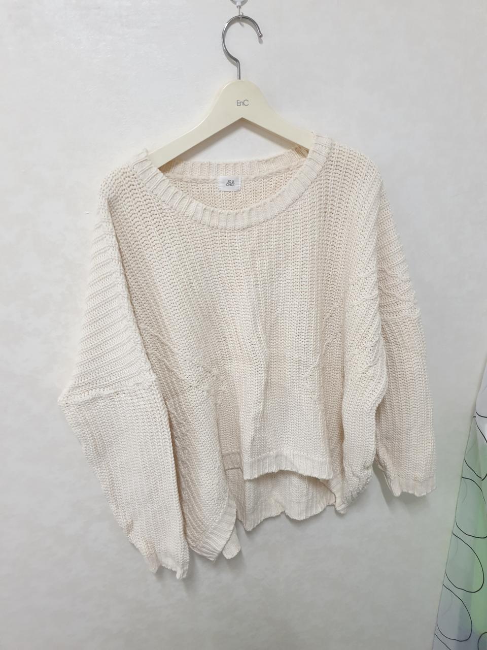 아이보리 박시 니트