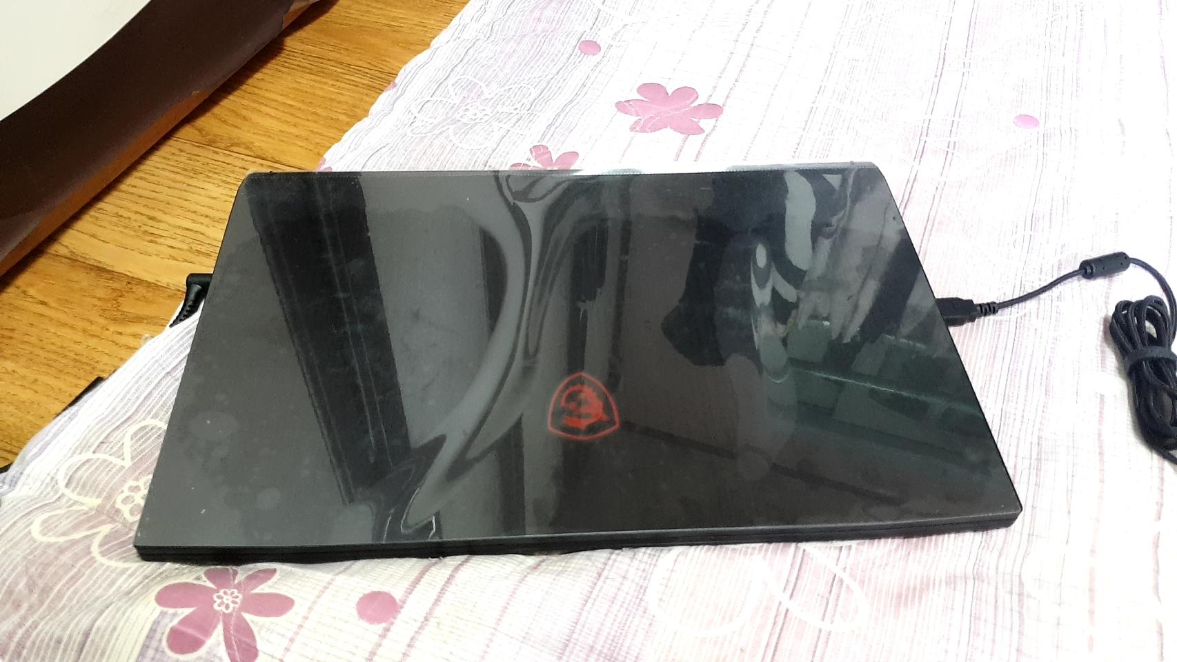 MSI GF75 10SC 17인치 게이밍 노트북 팔아요