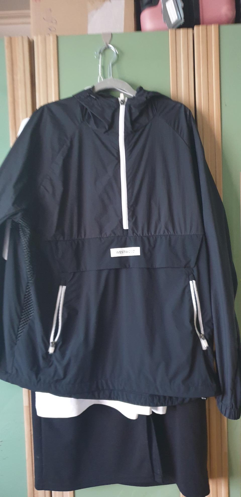 여성의류웨스트우드