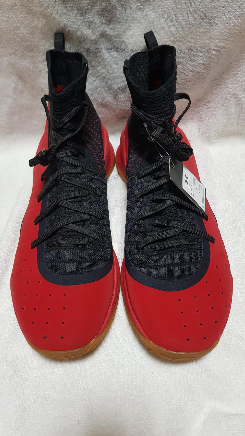 언더아머 커리4 농구화 340mm 2켤레 팝니다