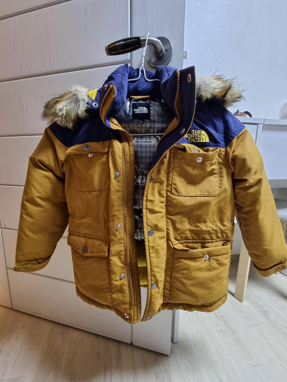 유아노스페이스패딩