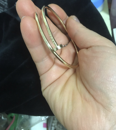 14k 못팔찌 급쳐 !